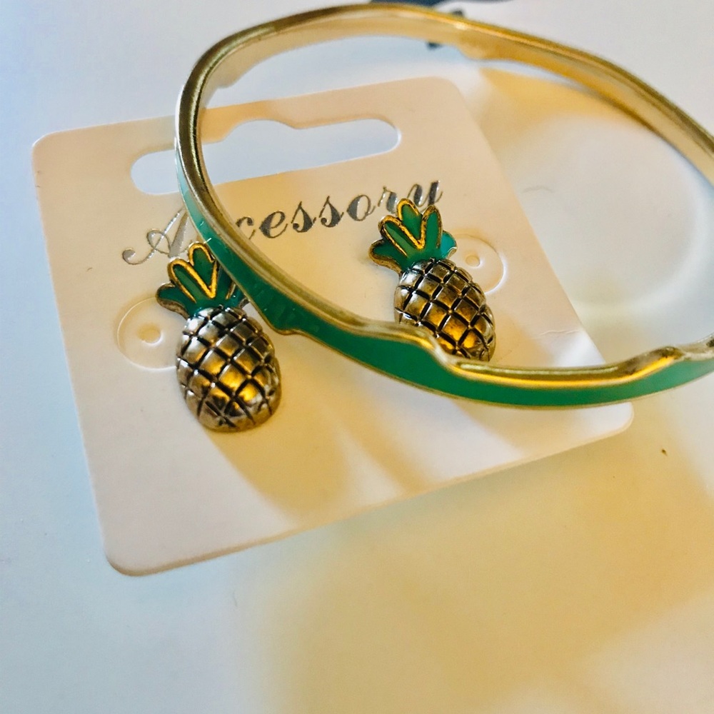 Teal Pineapple Post Earrings & Bangle Bracelet🍍🍍